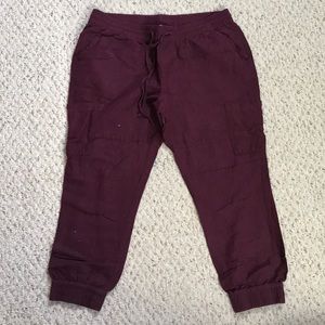 Old Navy Linen Capri Pants